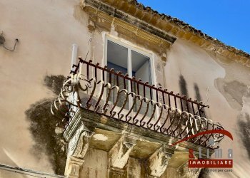 Foto 21 - Stabile - Palazzo via san pietro
 
26, Siracusa - foto 21