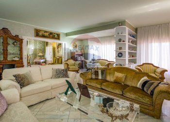 Soggiorno - Villa Viale Regione Siciliana Nord Ovest
 
7800, Palermo - foto 34