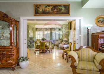 Sala da pranzo - Villa Viale Regione Siciliana Nord Ovest
 
7800, Palermo - foto 2