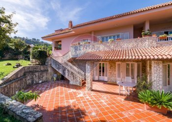 Casa all\'aperto - Villa Viale Regione Siciliana Nord Ovest
 
7800, Palermo - foto 49