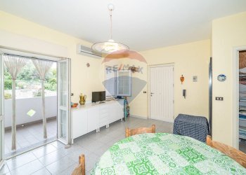 Sala da pranzo - Trilocale via Francesco Aurelio Di Bella
 
13, Roccalumera - foto 2