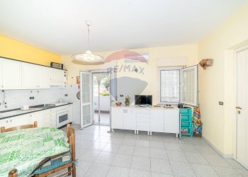 Cucina - Trilocale via Francesco Aurelio Di Bella
 
13, Roccalumera - foto 3