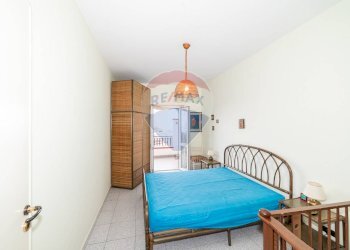 Camera / camera da letto - Trilocale via Francesco Aurelio Di Bella
 
13, Roccalumera - foto 13