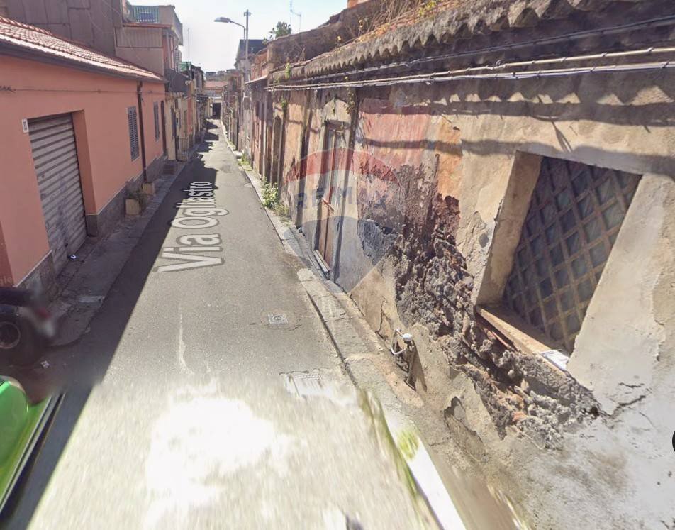 Edificio all\'aperto - Casa indipendente Via Ogliastro
 
29, Catania - foto 3