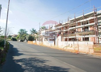 Edificio all\'aperto - Villa a Schiera Via Marchese di Casalotto, Aci Sant'Antonio - foto 11