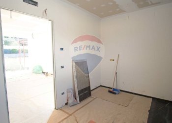 Stanza vuota - Villa a Schiera Via Marchese di Casalotto, Aci Sant'Antonio - foto 23