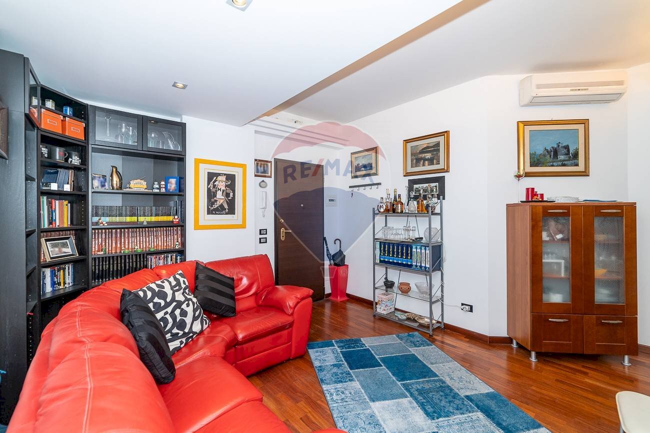 Soggiorno - Two-room apartment Via Giuseppe Mazzini
 
21, Gravina di Catania - photo 1