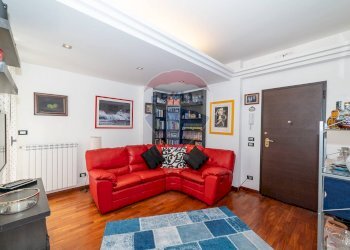 Soggiorno - Bilocale Via Giuseppe Mazzini
 
21, Gravina di Catania - foto 6