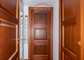 Hall / corridoio - Bilocale Via Giuseppe Mazzini
 
21, Gravina di Catania - foto 10