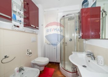 Bagno - Bilocale Via Giuseppe Mazzini
 
21, Gravina di Catania - foto 12