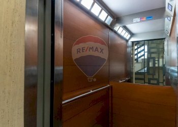 Ricezione / Lobby - Bilocale Via Giuseppe Mazzini
 
21, Gravina di Catania - foto 22