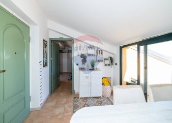 Sala da pranzo - Attico Via Alfio Cassisi
 
19, Piedimonte Etneo - foto 3