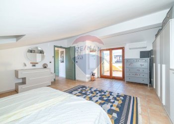 Camera / camera da letto - Attico Via Alfio Cassisi
 
19, Piedimonte Etneo - foto 11