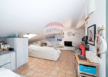 Camera / camera da letto - Attico Via Alfio Cassisi
 
19, Piedimonte Etneo - foto 18