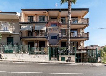 Edificio all\'aperto - Attico Via Alfio Cassisi
 
19, Piedimonte Etneo - foto 35