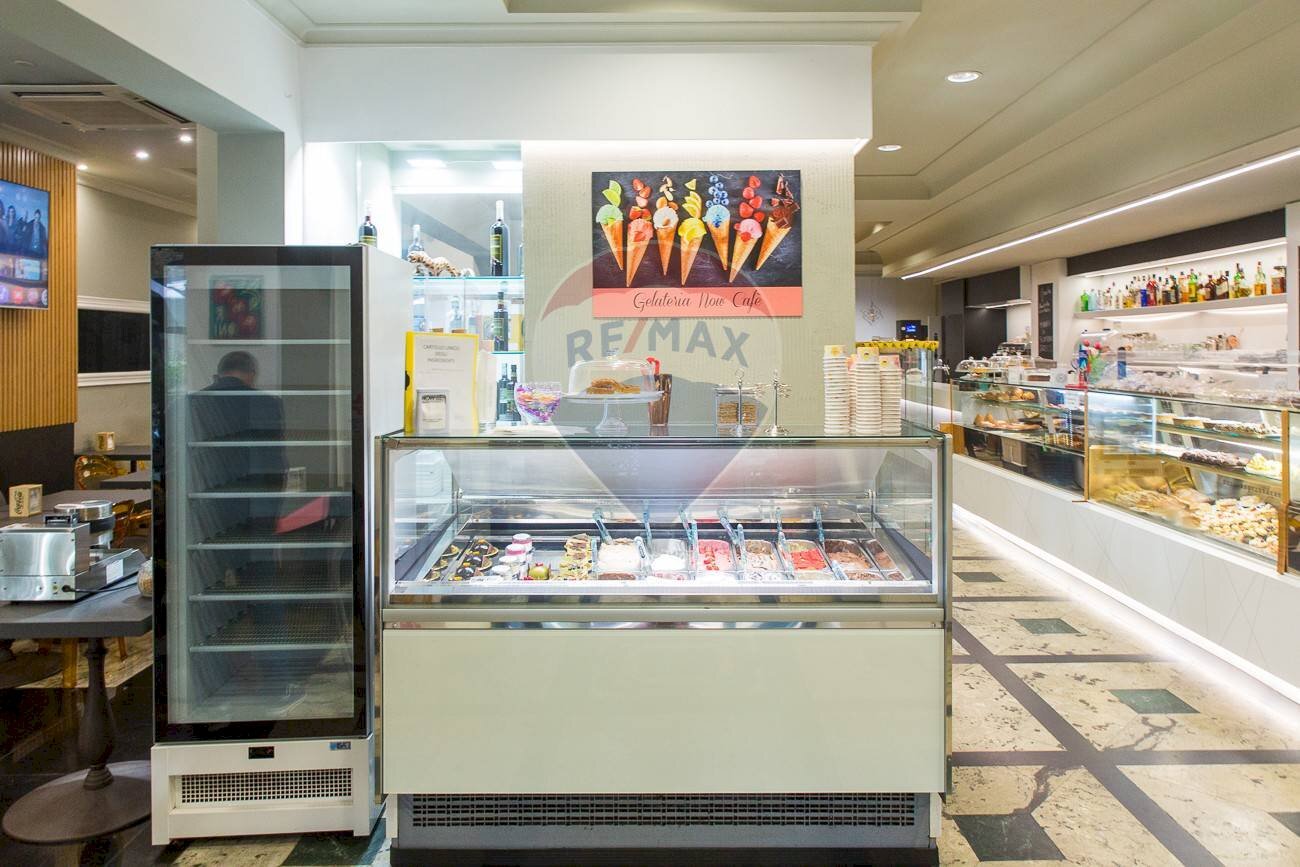 Cucina - Cafeteria - Cold Bar Viale Vittorio Veneto
 
35, Catania - photo 2