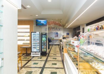 Ricezione / Lobby - Cafeteria - Cold Bar Viale Vittorio Veneto
 
35, Catania - photo 9