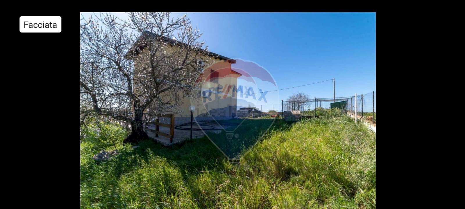 Edificio all\'aperto - Villa cda san nicolò le canne
 
snc, Caltagirone - foto 3