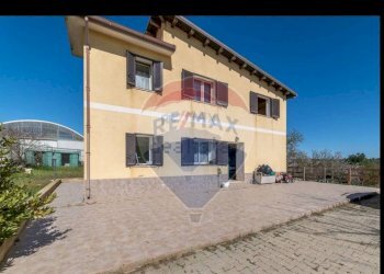 Casa all\'aperto - Villa cda san nicolò le canne
 
snc, Caltagirone - foto 1