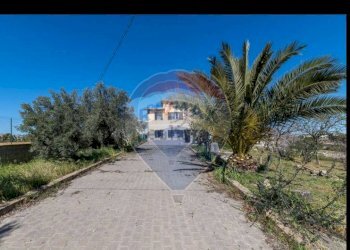 Casa all\'aperto - Villa cda san nicolò le canne
 
snc, Caltagirone - foto 2