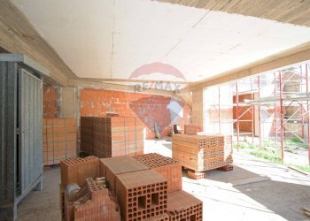 Terrazza - Locale Commerciale Via Marchese di Casalotto, Aci Sant'Antonio - foto 7