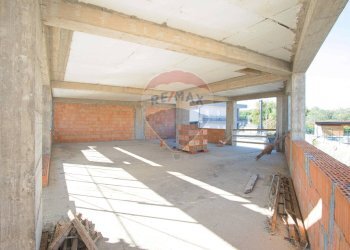 Terrazza - Locale Commerciale Via Marchese di Casalotto, Aci Sant'Antonio - foto 10