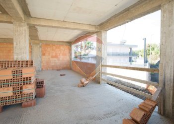 Terrazza - Locale Commerciale Via Marchese di Casalotto, Aci Sant'Antonio - foto 13