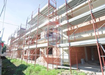 Edificio all\'aperto - Locale Commerciale Via Marchese di Casalotto, Aci Sant'Antonio - foto 15