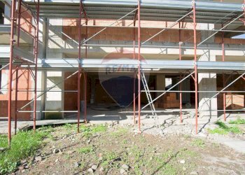 Casa all\'aperto - Locale Commerciale Via Marchese di Casalotto, Aci Sant'Antonio - foto 17