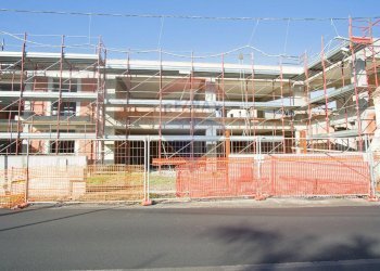 Edificio all\'aperto - Locale Commerciale Via Marchese di Casalotto, Aci Sant'Antonio - foto 18