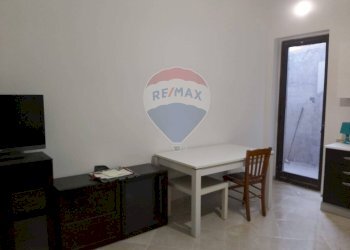 Sala da pranzo - Casa indipendente via Portiere
 
27, Valverde - foto 7