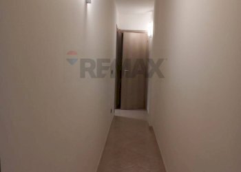 Hall / corridoio - Casa indipendente via Portiere
 
27, Valverde - foto 16