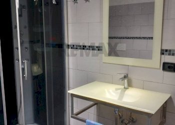 Bagno - Casa indipendente via Portiere
 
27, Valverde - foto 24