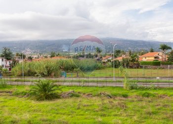 Giardino - Bilocale via dottor carbone
 
27, Mascali - foto 17