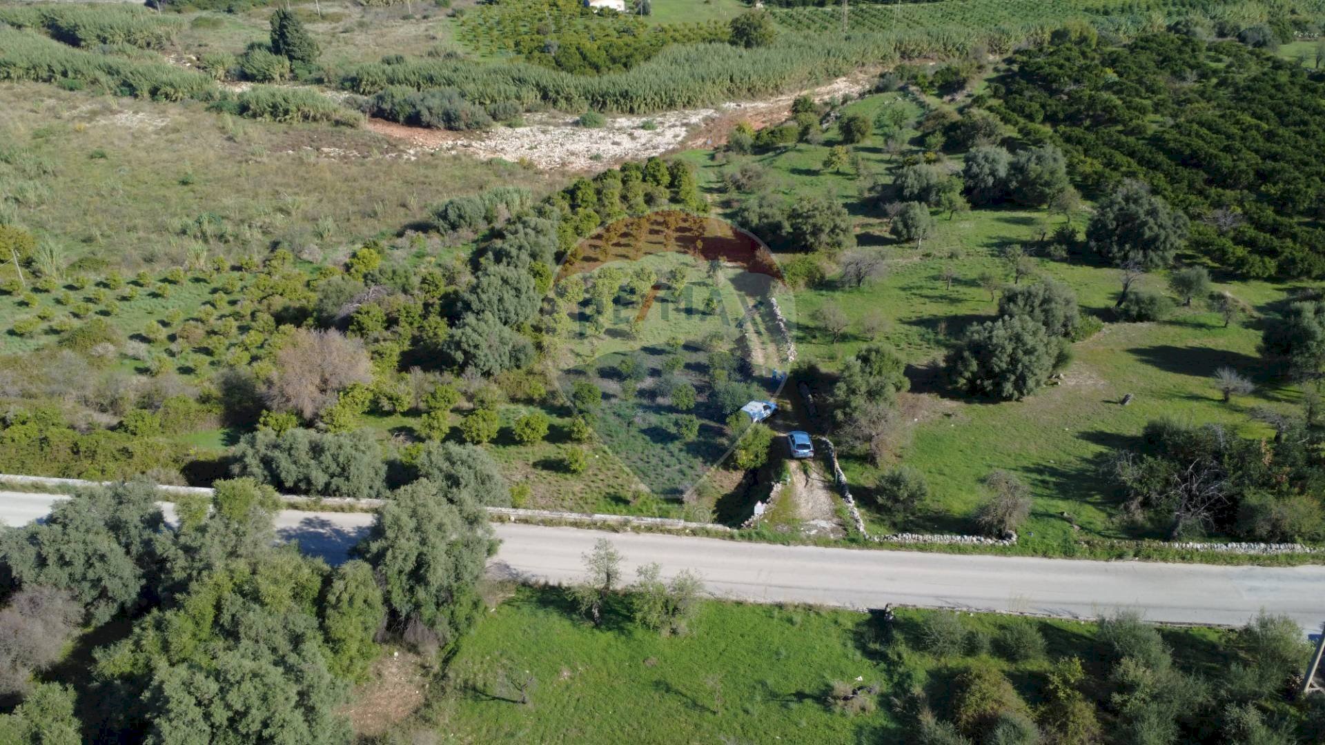 Vista delle montagne - Agricultural land CONTRADA SERRA DIDDINO (PULICA/REGINA), Siracusa - photo 1