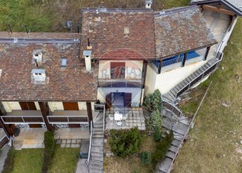 Casa all\'aperto - Villa a Schiera via Cambrembolo
 
19, Valleve - foto 2