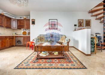 Soggiorno - Villa a Schiera via Cambrembolo
 
19, Valleve - foto 6