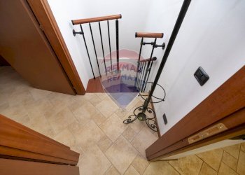 Scale - Villa a Schiera via Cambrembolo
 
19, Valleve - foto 24