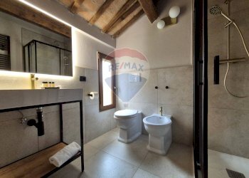 Bagno - Villa Via Ferrara
 
307, Ostellato - foto 12