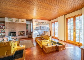 Soggiorno - Villa Via Martin Luther King
 
26, Luzzara - foto 13