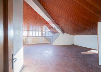 Stanza vuota - Villa Via Martin Luther King
 
26, Luzzara - foto 33