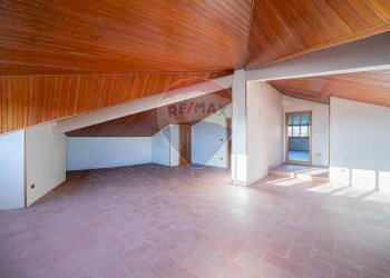 Stanza vuota - Villa Via Martin Luther King
 
26, Luzzara - foto 35