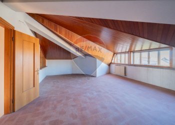 Stanza vuota - Villa Via Martin Luther King
 
26, Luzzara - foto 36