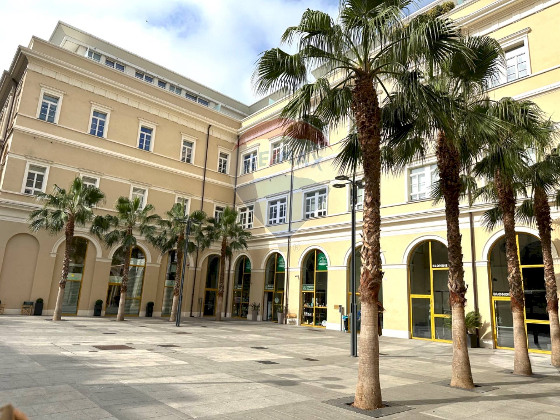 Edificio all\'aperto - Semi-detached Villa Corso Italia
 
209, Savona - photo 2