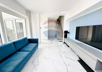 Soggiorno - Villa Bifamiliare Corso Italia
 
209, Savona - foto 8