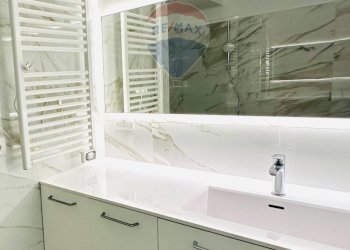 Bagno - Villa Bifamiliare Corso Italia
 
209, Savona - foto 11