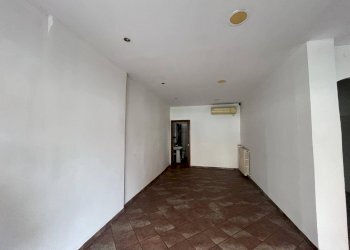 Foto 5 - Locale Commerciale via Della Pronda
 
120, Grugliasco - foto 5