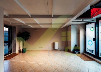 Foto 3 - Negozio VIA PRINCIPALE
25, Liscate - foto 3