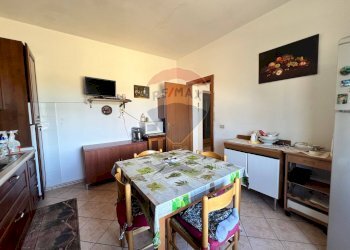 Sala da pranzo - Casa indipendente C/da Rapinella
 
snc, Fragneto Monforte - foto 12