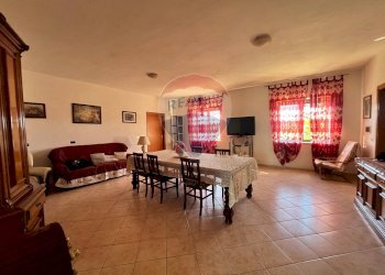 Sala da pranzo - Casa indipendente C/da Rapinella
 
snc, Fragneto Monforte - foto 14